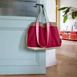 Taschen|Taschen><noscript><img width=