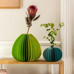 Vasen>REMEMBER Papiervase 'Yuki' petrol